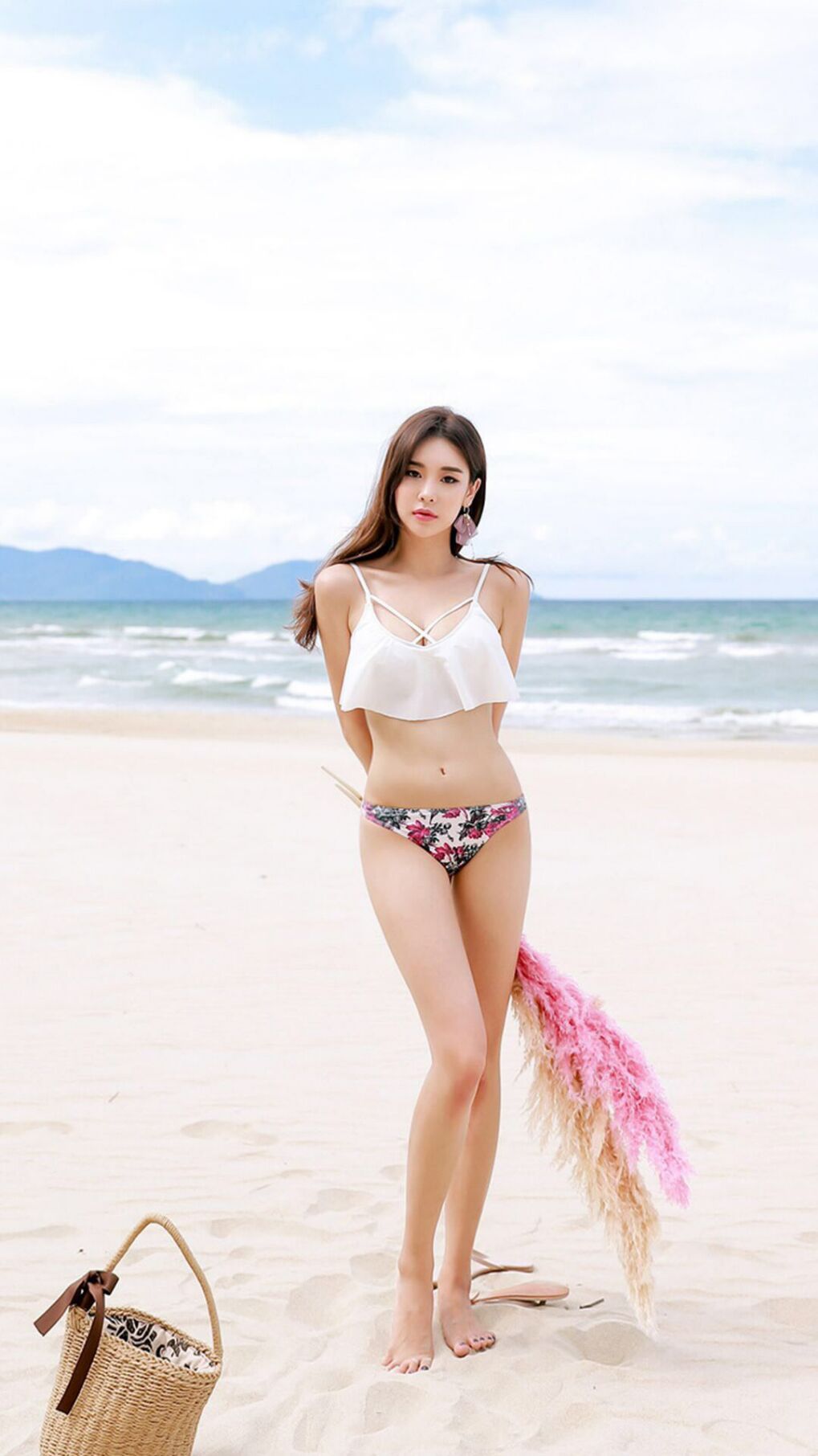 电竞游戏版本更新对职业选手战术策略影响研究，新的电竞手游