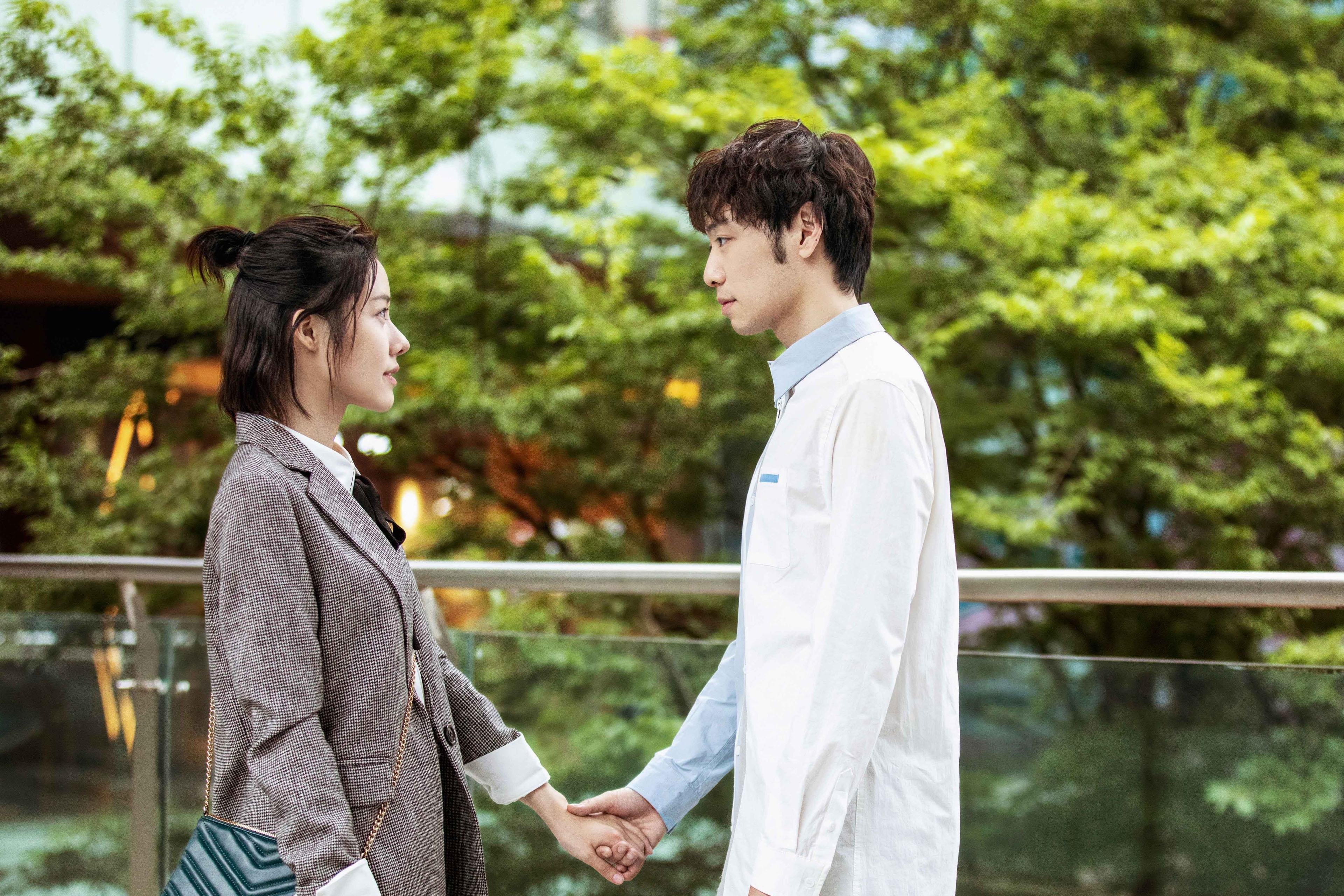 中国足球联赛俱乐部间竞争日益激烈，中国足球 俱乐部