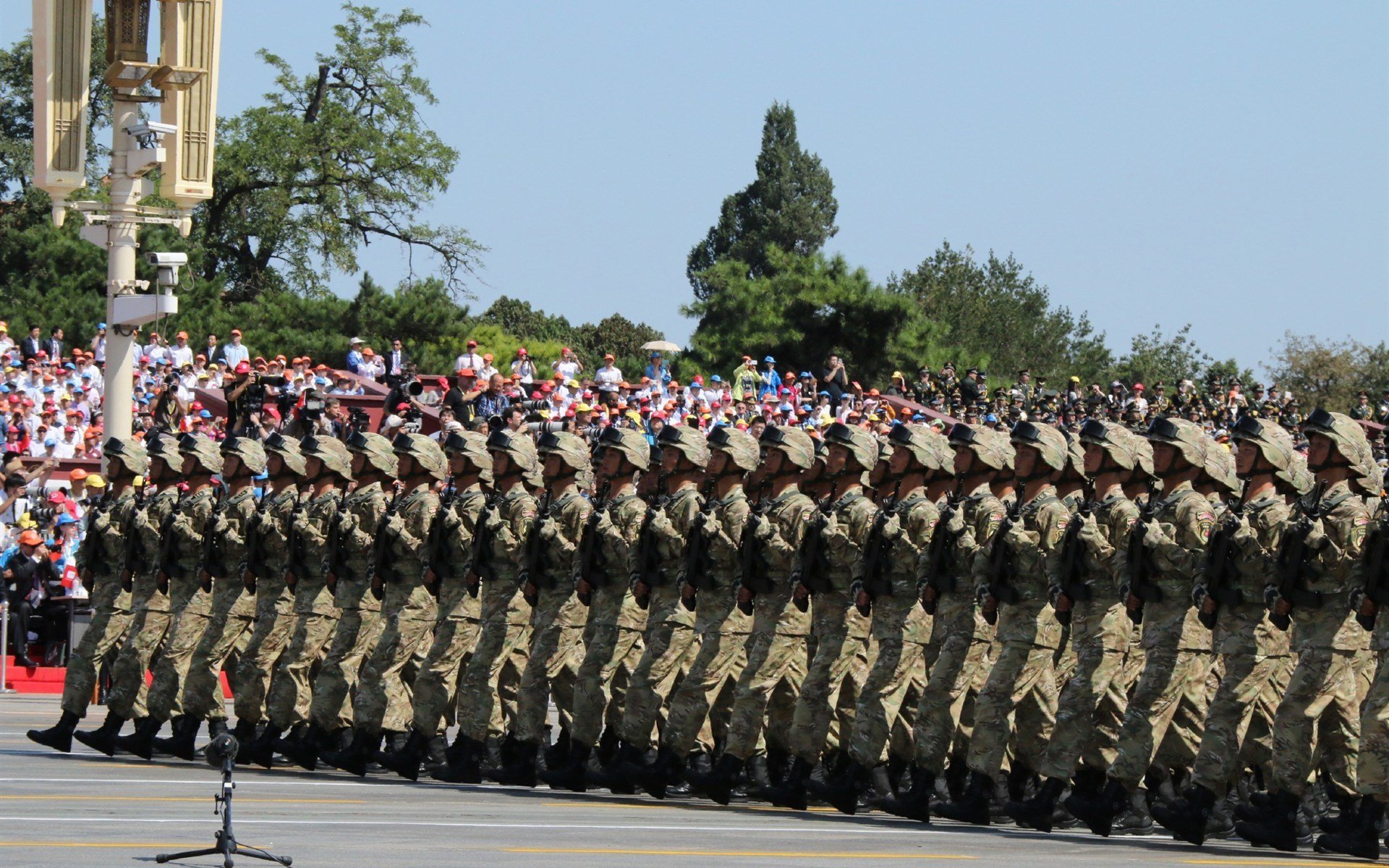乐鱼体育APP官方下载-阿伦·斯密斯：全黑队的技术与战术大师，进攻流畅犀利，阿伦斯集锦
