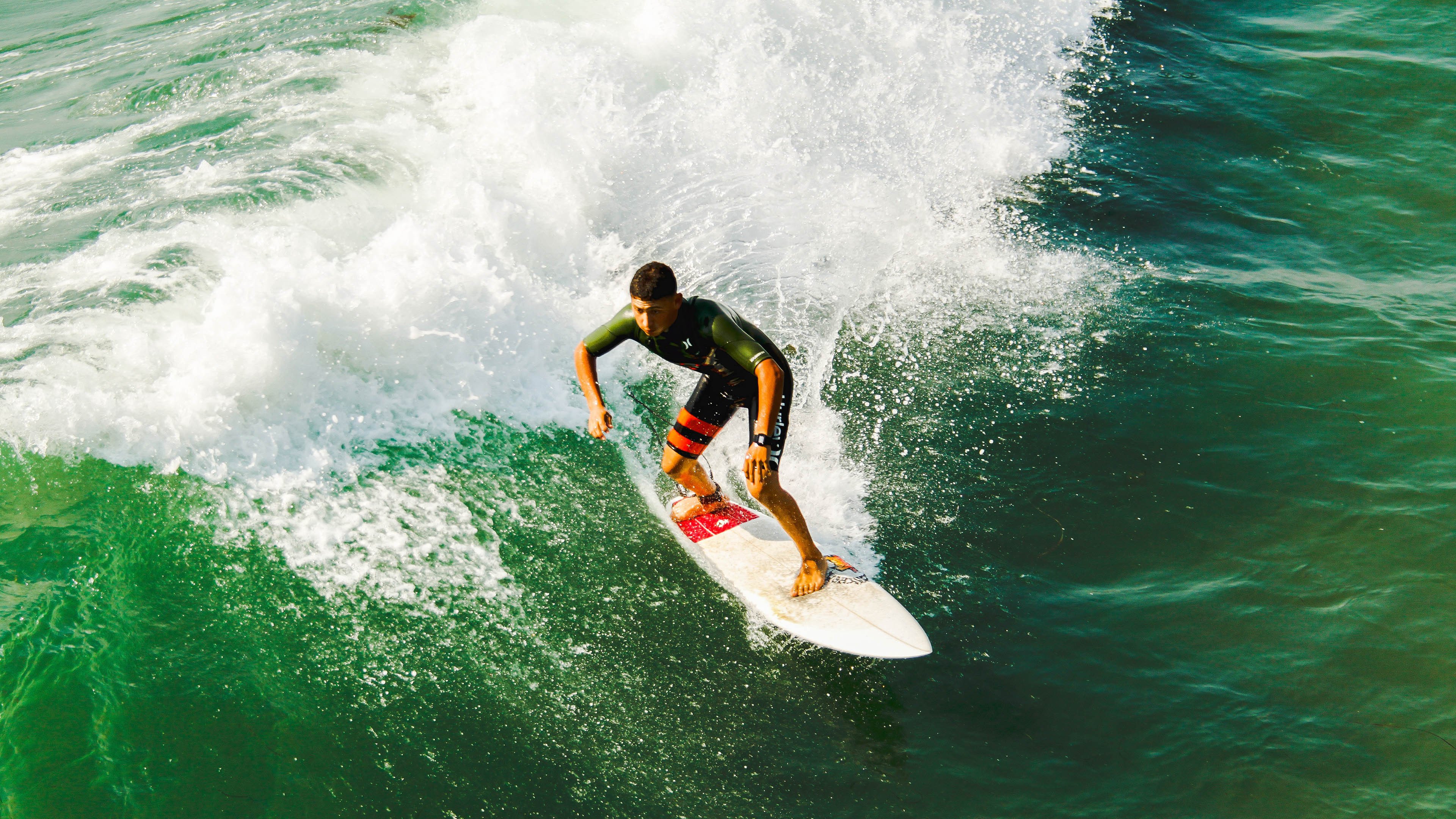 乐鱼体育(中国)官方网站-全国青少年足球选拔赛火热进行，未来之星纷纷亮相，2021青少年足球全国邀请赛